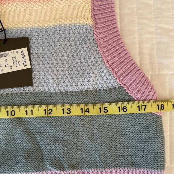 Le Lis Striped Colorblock Sweater Vest Crew Neck Cropped Boxy Cotton Blend Sz XS - Picture 8 of 9